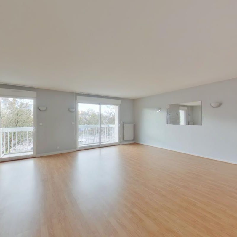 Location Appartement 3 pièces 87m² CHATELLERAULT 86100 - Photo 1