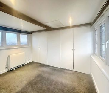 One-Bedroom Cottage - Photo 6