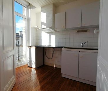 Location Appartement 2 pièces 41m² BORDEAUX 33800 - Photo 4