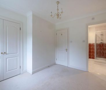 4 bedroom terraced house to rent - Photo 2