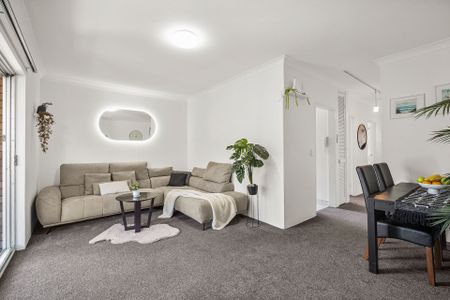 Conveniently Located 2-Bedroom Home with Garage & Modern Finishes - Photo 5