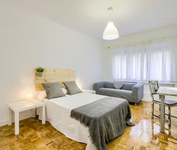 Calle de Lope de Rueda, Madrid, Community of Madrid 28009 - Photo 4