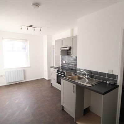 High Street, Wivenhoe, Colchester - Photo 1