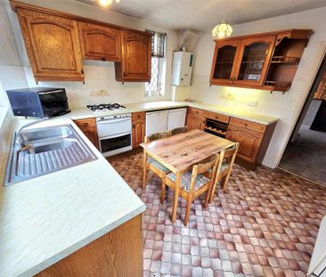 3 bedroom bungalow to rent - Photo 5
