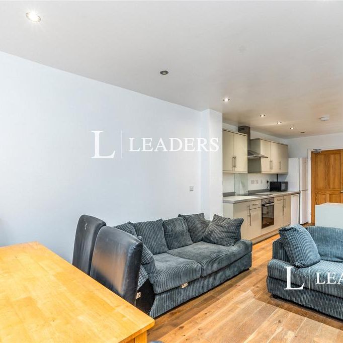 House share to rent - Photo 1