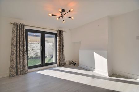 3 bedroom house to rent - Photo 3