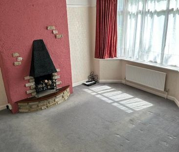 4 bedroom semi-detached house to rent - Photo 1