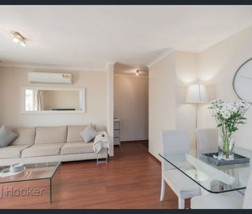 Great Villa in Great Location - Photo 4