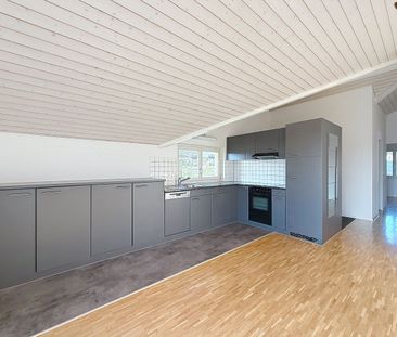 4 ½ ROOMS – Quiet Location//4 ½ ZIMMER – Ruhige Lage - Photo 4