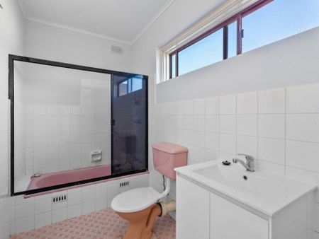 6/6 Saltram Road, Glenelg - Photo 5