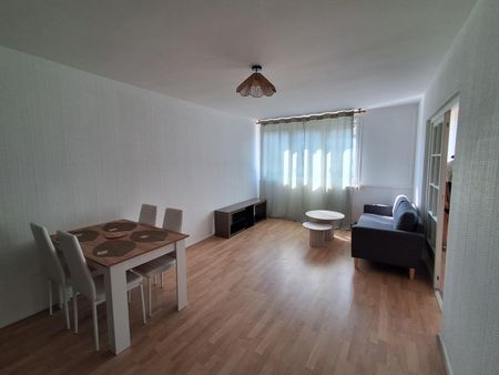 Location Appartement 2 pièces 54m² ST ETIENNE 42100 - Photo 2