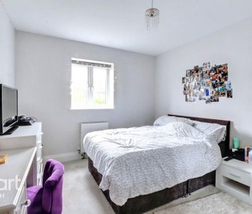 5 bedroom detached house to rent - Photo 1