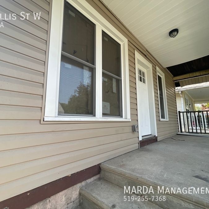 NEWLY RENOVATED 3BEDROOM/1BATH HOUSE + UTILITIES - Photo 1