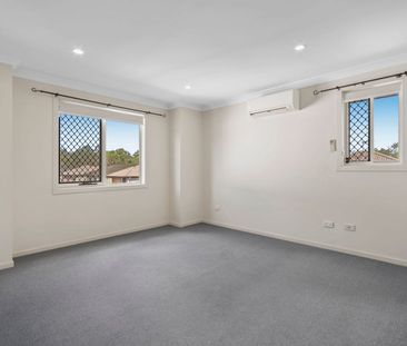 Huge Family Home in Stretton School Catchment - Photo 6