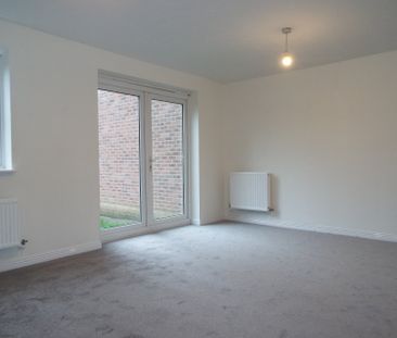 2 bedroom house to rent - Photo 1
