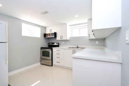 For Lease - 885 Myers Street, Oshawa, Ontario - Photo 4