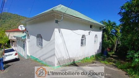 Location Maison 3 pièces 80m² STE ROSE 97115 - Photo 5