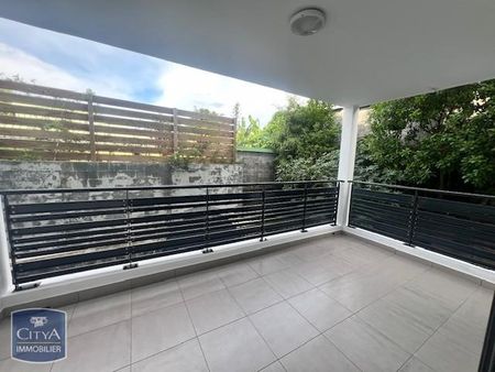 Location Appartement 2 pièces 46m² LA MONTAGNE 97417 - Photo 2