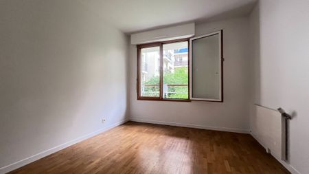 Appartement a louer Paris - Loyer €1 670/mois charges comprises ** - Photo 5