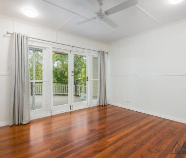 134 Bozzato Place, Kenmore QLD 4069 - Photo 2
