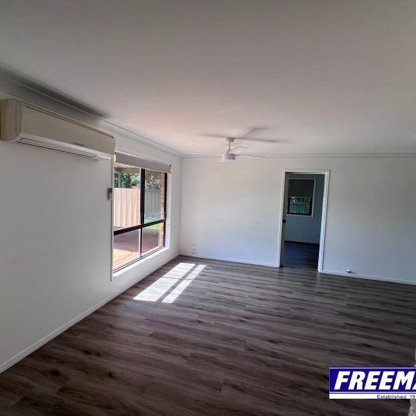 Fantastic Hillside Home - Photo 1