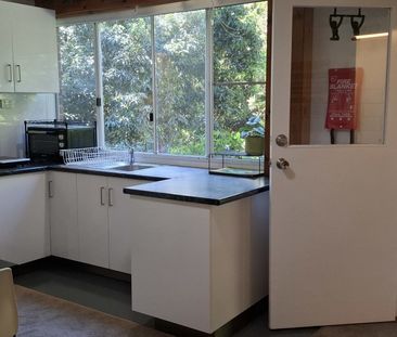 One Bedroom Garden Flat - Photo 4