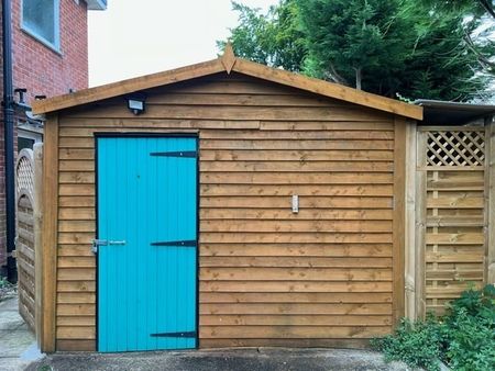 Beccles Road - Photo 3