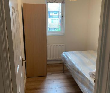 1 bedroom terraced house to rent - Photo 3