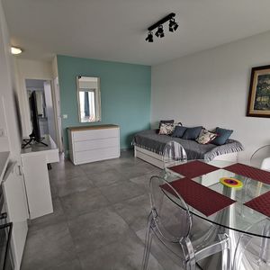 Location Appartement 1 pièce 31m² - Photo 2