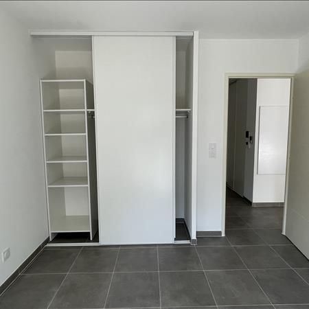 2 pièces - 40,6 m² - 1er étage - Colocation non autorisée - Photo 1