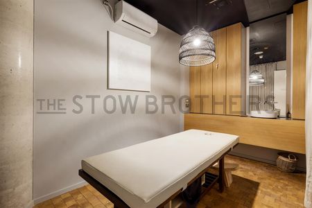 Long Street , E2 8GT - Photo 3