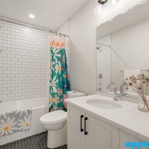 Vieux-Longueuil – Appartement 5 1/2 à louer - Photo 3
