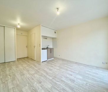 Location appartement 1 pièce 21 m² à Évreux (27000) - Photo 1