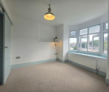 3 bedroom property to rent - Photo 3