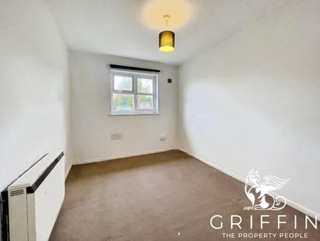 Kiln Way, Badgers Dene, Grays, RM17 - Photo 3