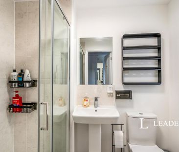 3 bedroom detached house to rent - Photo 2