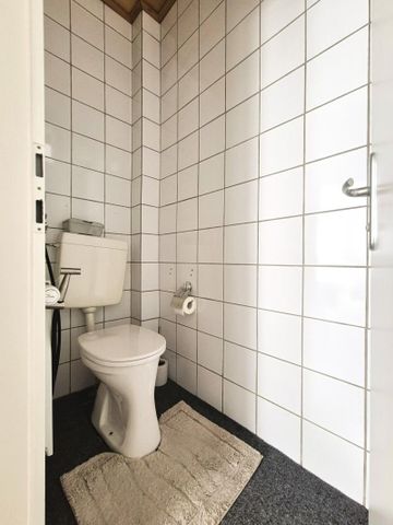 Altstadt 22! Hübsche, sehr zentral gelegene 2-Zimmer-Wohnung, 68 m², Küche möbliert, perfekte 2er WG, Parkplatz! - Photo 5