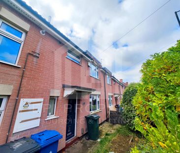 3 bedroom terraced house to rent - Photo 6