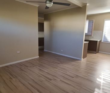 Convenient Location in Taree West! - Photo 1