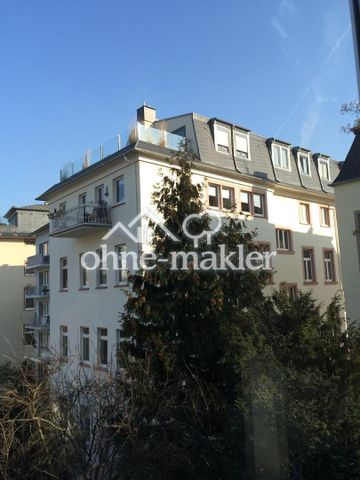 Top Lage , Westend ,2 Zi ,EBK ,grosser Balkon - Photo 4