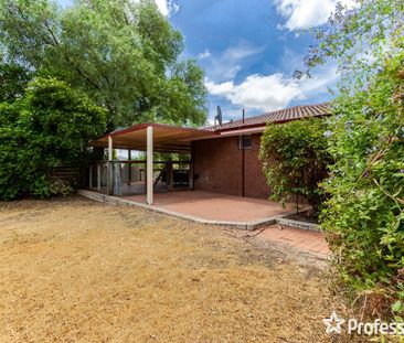 14 Sherbourne Way, Armadale WA 6112 - Photo 2