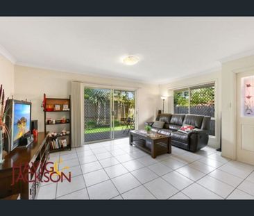 GREAT VALUE LIVING IN SECURE ASPLEY COMPLEX - Photo 1