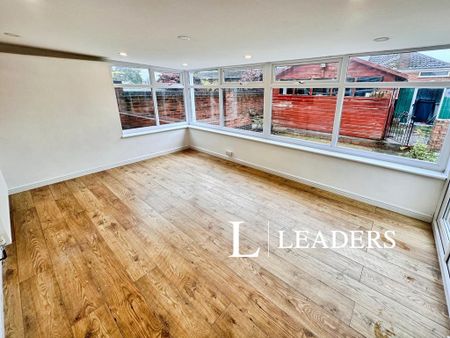 3 bedroom house to rent - Photo 2