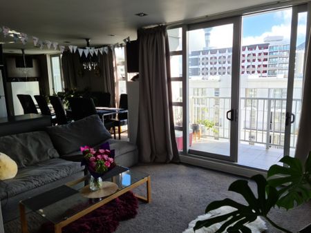 Two Bedroom Apartment - Photo 3