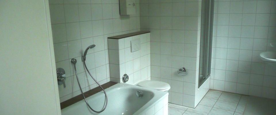 Topsanierte 2 Zimmer Altbauwohnung in Paterre - Zentral - Foto 1