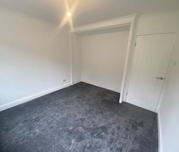 4 bedroom detached house to rent - Photo 5