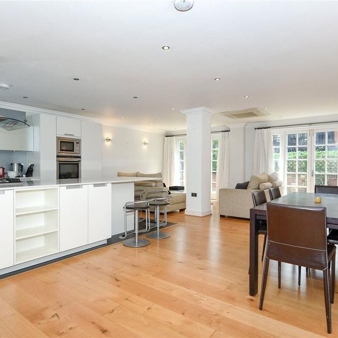 3 bedroom apartment to rent - Photo 1