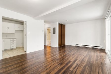 11565 Boul. de Pierrefonds, #102 - Photo 2