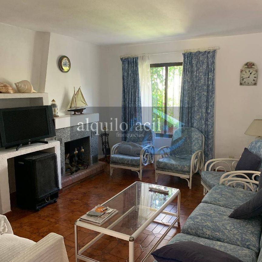 Casa en alquiler en Marbella - Photo 1