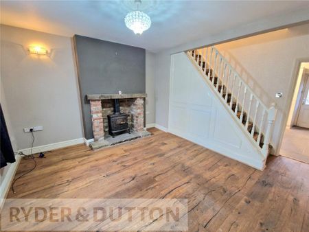 2 bedroom terraced house to rent - Photo 2